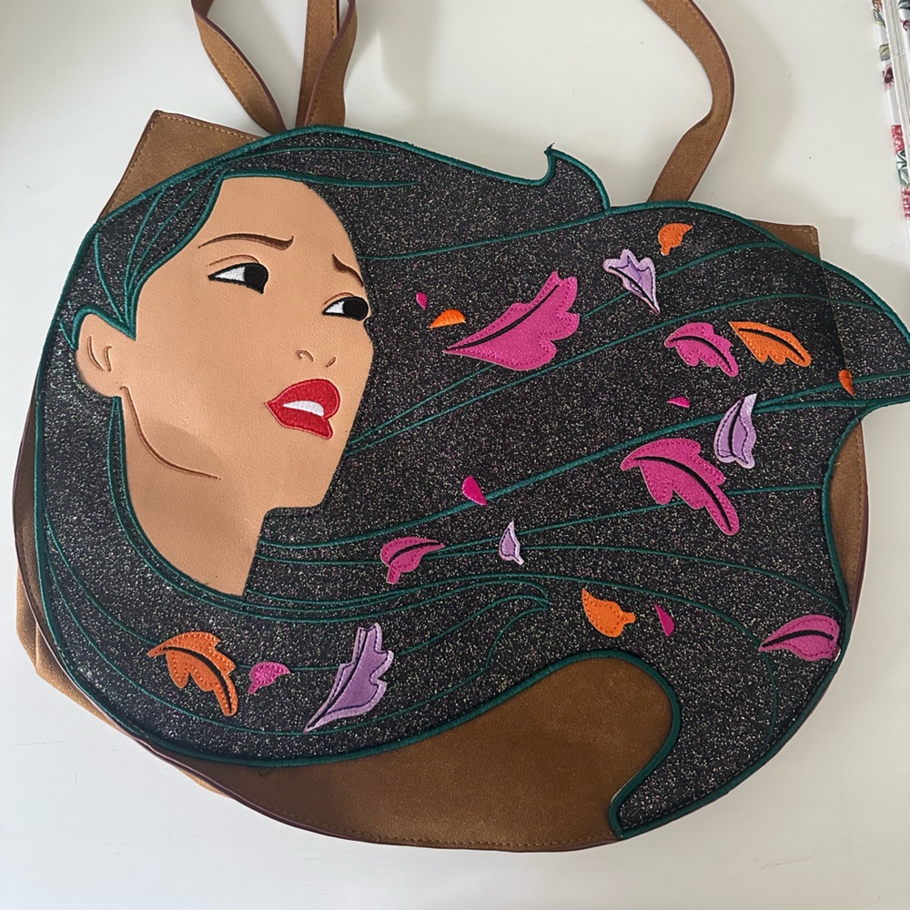 Disney Danielle Nicole Tote Bag | Pocahontas